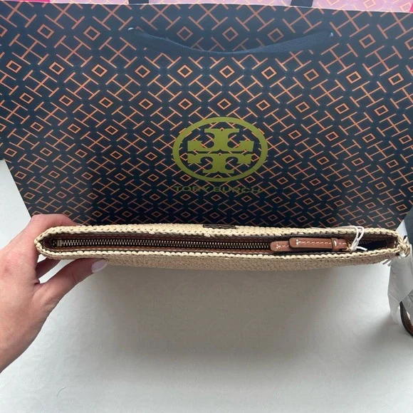 Tory Burch Thea Raffia Pouch Wristlet Bag Coffee Cream - Picture 3 of 11